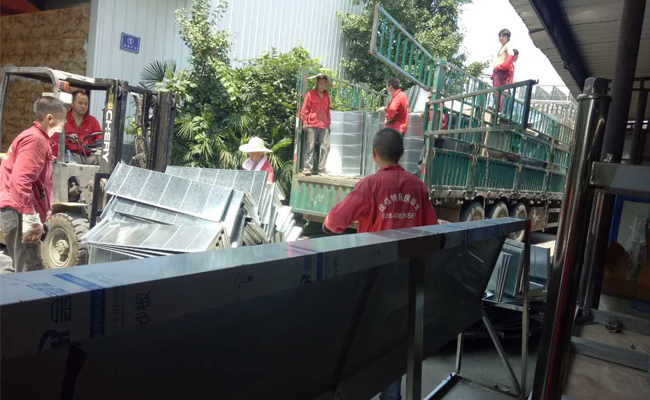 草莓视频下载APP草莓污视频免费下载设备公司送货图