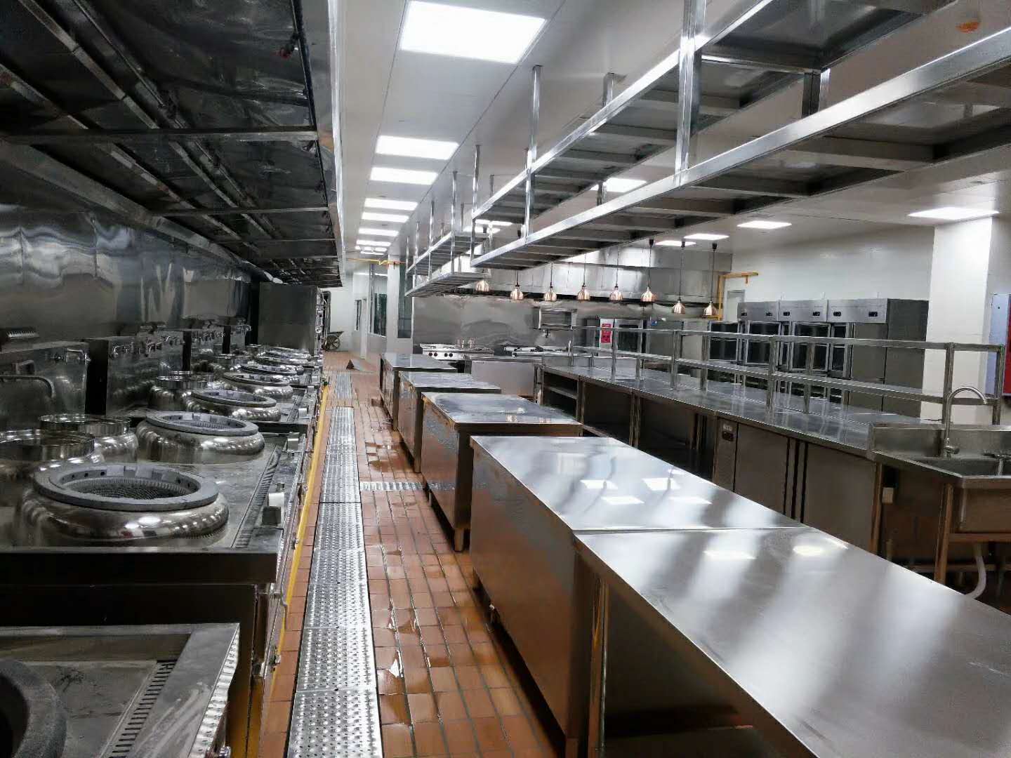酒店草莓污视频免费下载设备