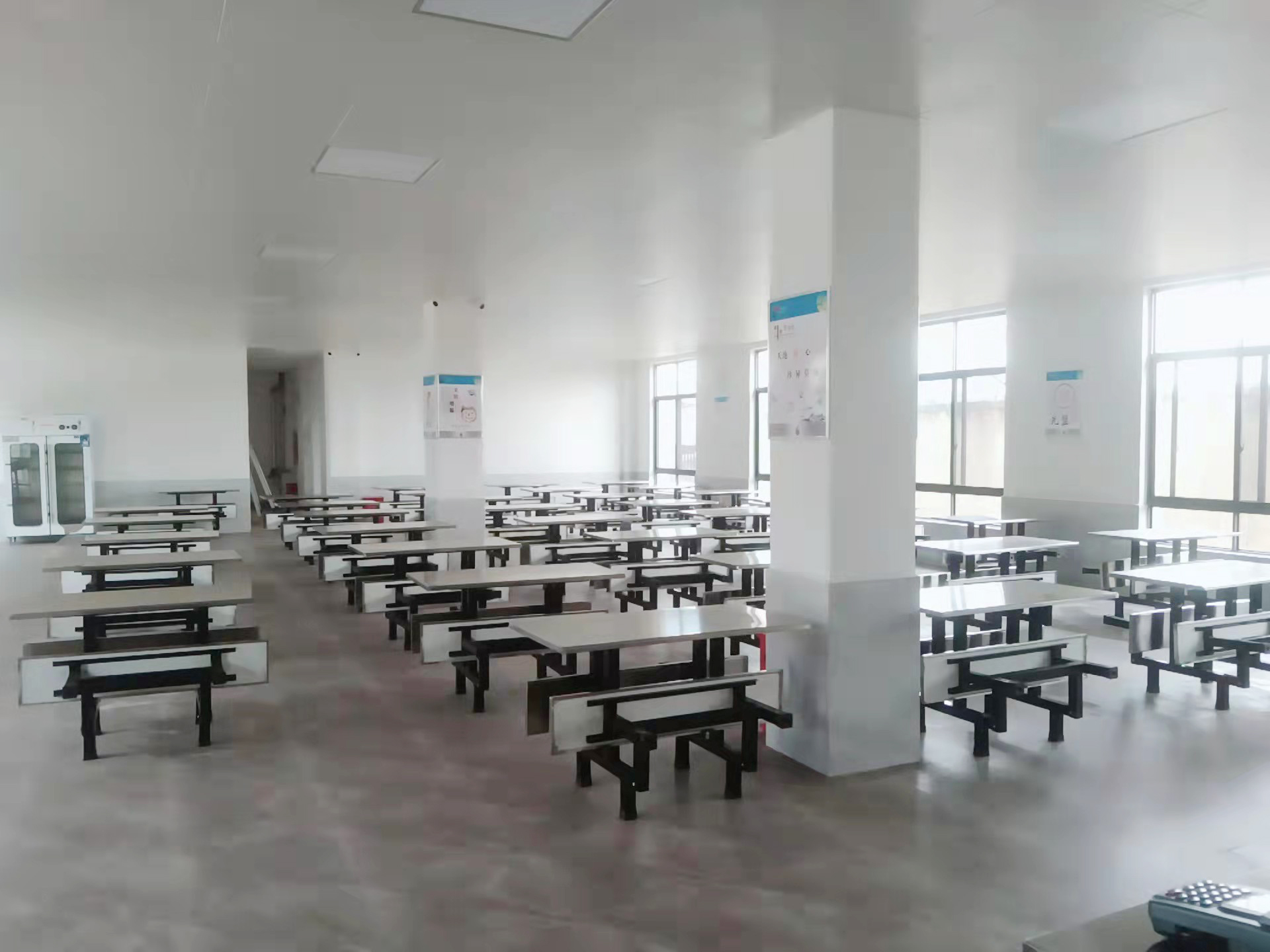 大型学校草莓污视频免费下载设备