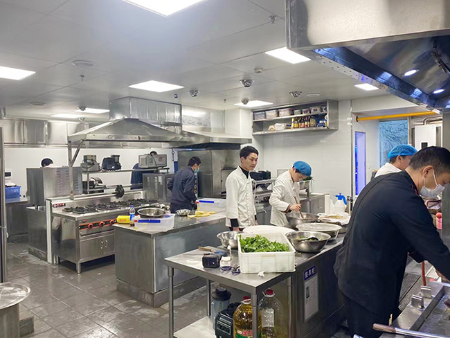 饭店草莓污视频免费下载设备